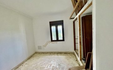 Property slide 31