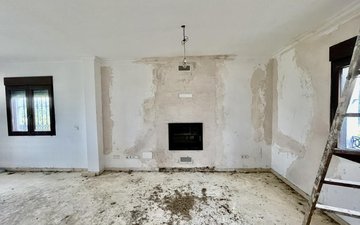 Property slide 25