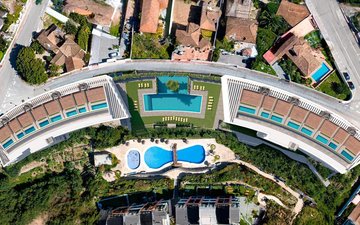 Property slide 18