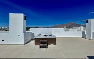 Property slide 32