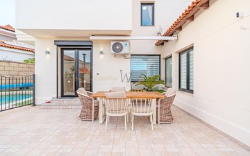 Property slide 4