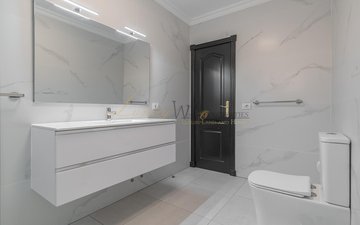 Property slide 45