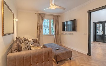 Property slide 35