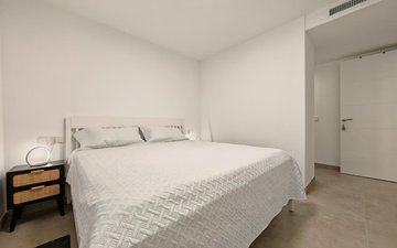 Property slide 22