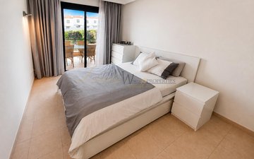 Property slide 18