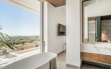 Property slide 40