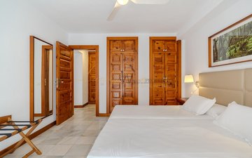 Property slide 16
