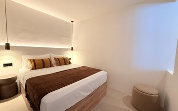 Property slide 14