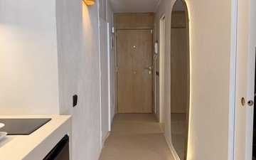 Property slide 17