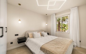 Property slide 21