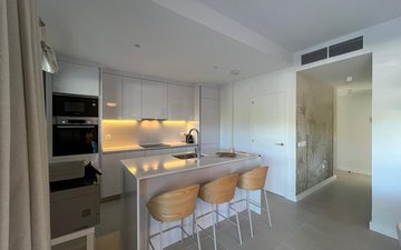Property slide 14