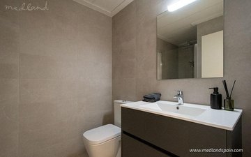Property slide 10