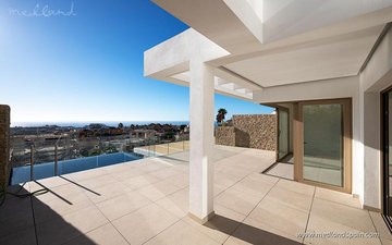 Property slide 10