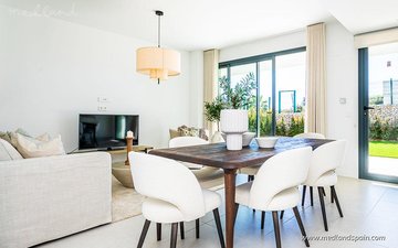 Slajd nieruchomości 9