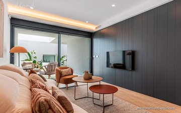 Property slide 10