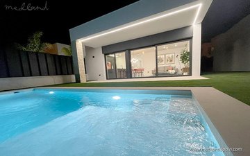 Property slide 14