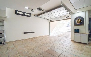 Property slide 15