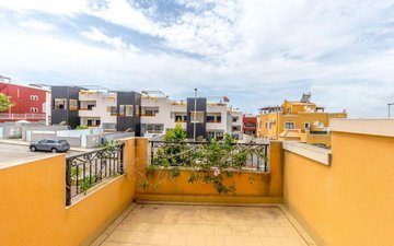 Property slide 20