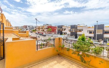 Property slide 21