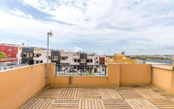 Property slide 25