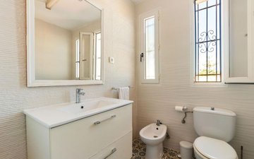 Property slide 19