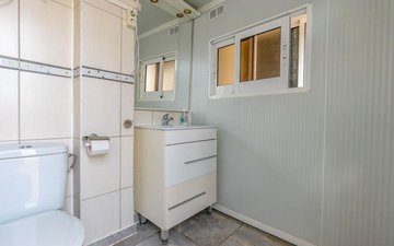 Property slide 29