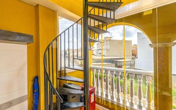 Property slide 22