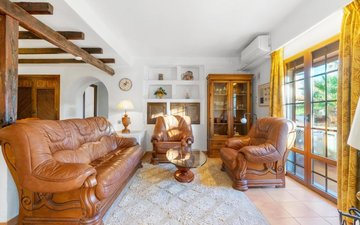 Property slide 8