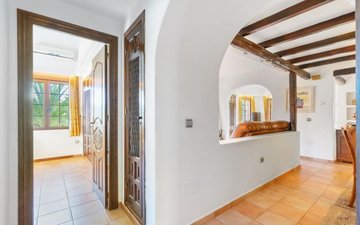 Property slide 17
