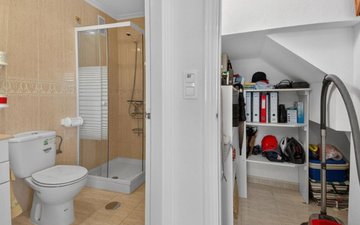 Property slide 14