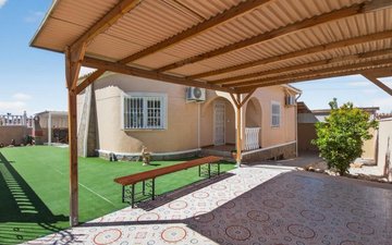 Property slide 25