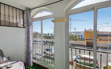 Property slide 20