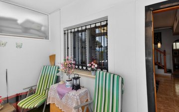 Property slide 25