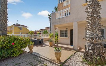 Property slide 22