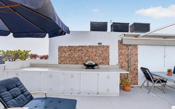 Property slide 21
