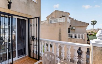 Property slide 18