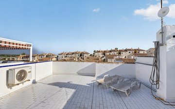 Property slide 24
