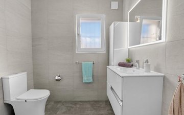 Property slide 18