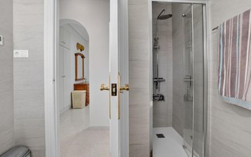 Property slide 19