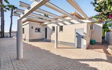 Property slide 25