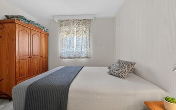 Property slide 16