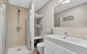 Property slide 17