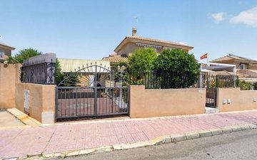 Property slide 32