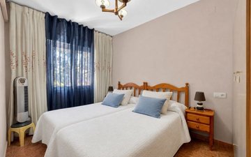 Property slide 16