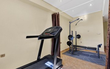 Property slide 20
