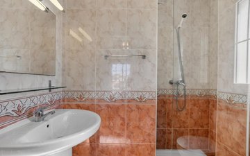 Property slide 31