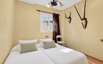 Property slide 19