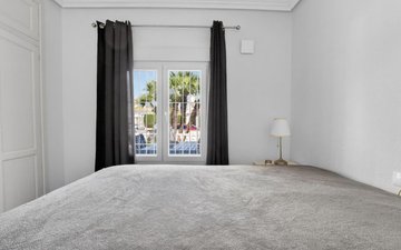 Property slide 20
