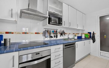 Property slide 10