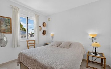 Property slide 15